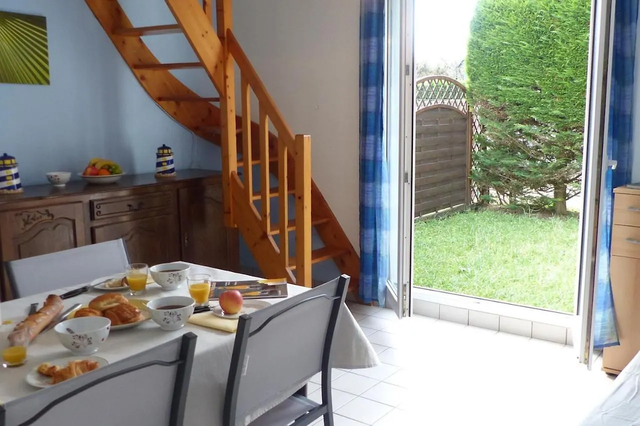 Holiday home Erdeven - Petite Maison De Vacances Pres De La Plage De Kerhilio